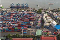 Xuất nhập khẩu cán mốc 900 tỉ USD