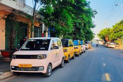 Taxi giá rẻ nở rộ