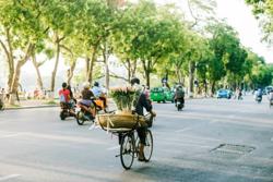 Ngày 24/4, nắng nóng gay gắt trên nhiều khu vực