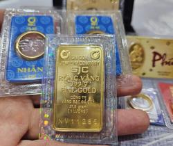 Sáng 4-4, giá vàng miếng SJC, vàng nhẫn cùng rớt mạnh