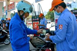 Giá xăng tăng hơn 400 đồng/lít