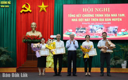 Huyện đầu tiên trong tỉnh hoàn thành sửa chữa nhà tạm, nhà dột nát