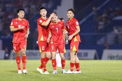 Hai tuyển thủ Việt Nam được gọi bổ sung đấu Man United