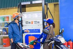 Giá xăng dầu vọt tăng rất mạnh hơn 1.000 đồng/lít