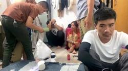 Bí mật bên trong quạt hơi nước của đôi tình nhân