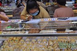 Giá vàng hôm nay, 4-6: Lao dốc khi chứng khoán Mỹ tăng điểm