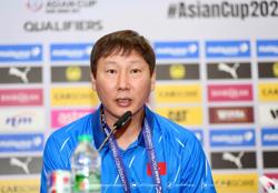 HLV Kim Sang-sik: Tuyển Việt Nam sẽ tạo bất ngờ trước Malaysia