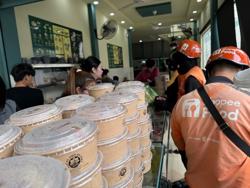 Giằng co trên thị trường giao đồ ăn