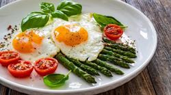 Nghiên cứu Úc: Ăn trứng làm giảm cholesterol xấu