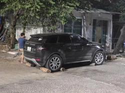 Điều tra vụ việc ô tô tông xe máy, bỏ chạy rồi tiếp tục gây tai nạn