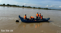 Chìm ghe trên sông Ba, một phụ nữ bị nước cuốn mất tích
