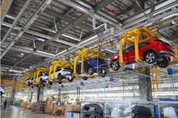 Ngành ô tô với khát vọng “made in Vietnam”
