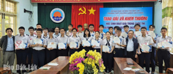 Trường THPT chuyên Lương Văn Chánh khen thưởng học sinh đạt giải Olympic Hình học Iran 2025