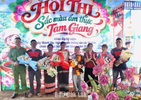 Hấp dẫn Hội thi “Sắc màu ẩm thực Tam Giang"