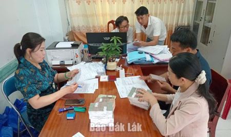 Xã Ô Loan chi trả 8,7 tỷ đồng tiền bồi thường, hỗ trợ dự án đường bộ ven biển
