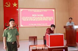 Xã Cư Pơng: Bốc thăm, giao đất cho 11 hộ đồng bào thiểu số