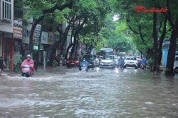Cảnh báo Huế và Đà Nẵng có mưa to, đề phòng lũ quét, sạt lở đất