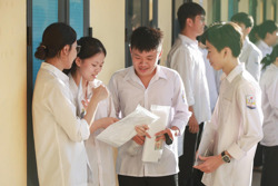 Tuyển sinh đại học 2026: Siết sử dụng chứng chỉ ngoại ngữ quốc tế