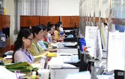 Bãi bỏ hàng loạt quy định về công chức, áp dụng cách xếp lương mới
