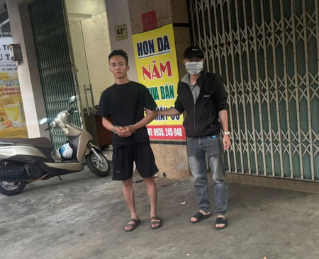 Bắt giữ đối tượng chuyên cướp giật, chiếm đoạt của người chạy xe ôm