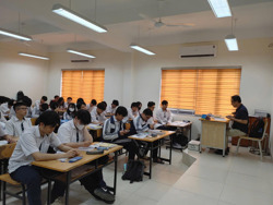 Chuẩn hóa nội dung, đa dạng hình thức giáo dục hướng nghiệp