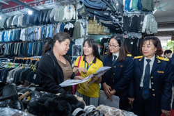 Hộ kinh doanh phải kê khai tất cả tài khoản nhận tiền bán hàng từ ngày 5-3