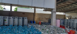Vì sao giá xăng dầu giảm mạnh, giá gas vẫn ở mức cao?