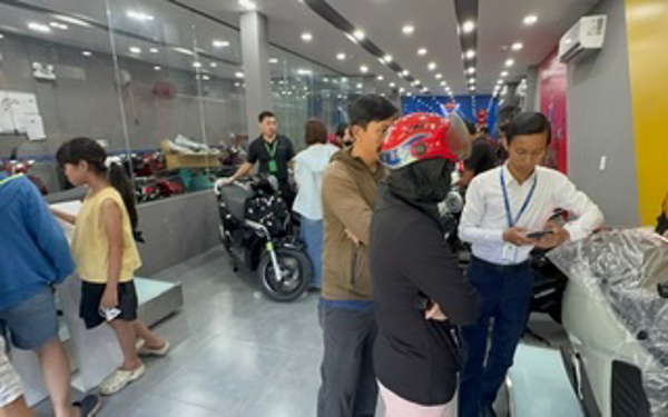 Xe máy điện Vinfast lập kỷ lục doanh số chưa từng có