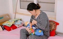 Phụ nữ sinh đủ 2 con trước 35 tuổi được hỗ trợ ít nhất 2 triệu đồng, từ tháng 1/2027
