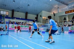 Hơn 400 tay vợt dự Giải cầu lông Đại hội Thể dục thể thao