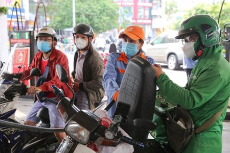 Giá xăng dầu mới nhất sau khi điều chỉnh từ 15 giờ ngày 21-5