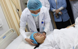 Chính sách mới với phụ nữ sinh đủ 2 con trước 35 tuổi