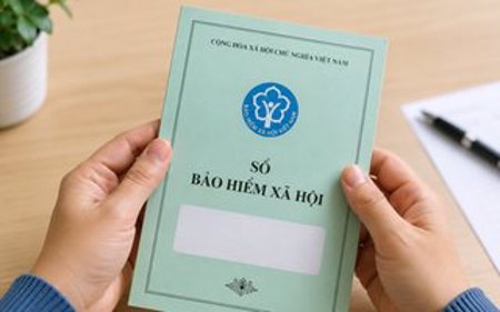 Nghỉ hưu sau 15 năm đóng BHXH, ngoài lương hưu còn được hưởng gì?