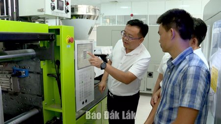 Khẳng định vai trò của doanh nghiệp