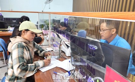 Xã Dang Kang: Xây dựng nền hành chính hiện đại, gần dân