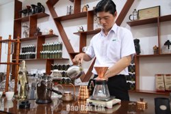 Độc đáo nghệ thuật pha chế cà phê