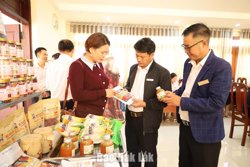 Mở rộng giao thông, đưa sản phẩm OCOP vươn xa