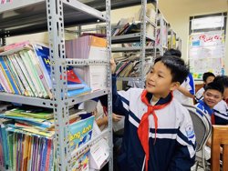 Miễn phí sách giáo khoa từ năm 2029: Cần lộ trình cụ thể để đảm bảo an sinh giáo dục