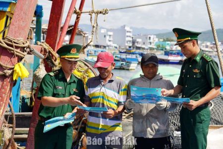 Gỡ “thẻ vàng” IUU: Siết chặt giám sát, kiểm soát tàu cá