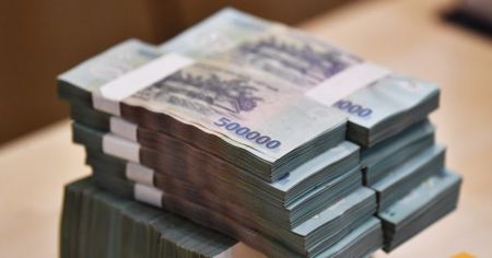 Lãi suất ngân hàng ngày 13/8/2026: Lãi suất huy động 6 tháng lên mốc 8%/năm nhờ ưu đãi