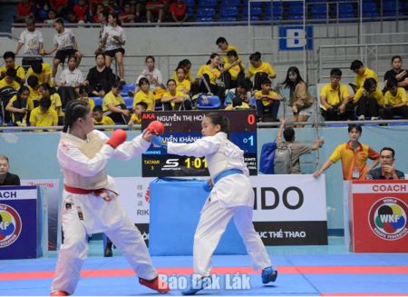 Giải vô địch các câu lạc bộ karate quốc gia: Chủ nhà Đắk Lắk xếp thứ 7 toàn đoàn