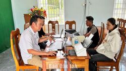 Xuân Lãnh đưa dịch vụ hành chính công về thôn