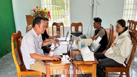 Xuân Lãnh đưa dịch vụ hành chính công về thôn