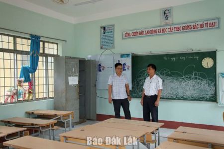 Xã Phú Xuân khẩn trương chuẩn bị cho năm học mới