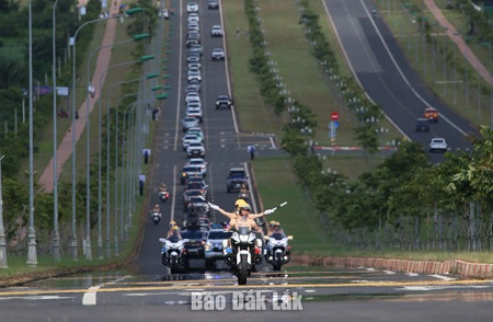 Cấm đường phục vụ Đêm đại nhạc hội “Đắk Lắk vươn tầm, khởi sắc”