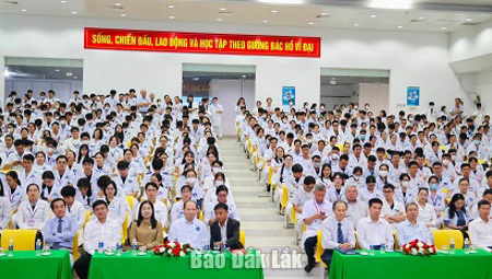 Hơn 2.000 sinh viên y khoa thực hành lâm sàng tại Bệnh viện Đa khoa vùng Tây Nguyên