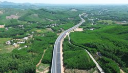 Ổn định kinh tế vĩ mô, tạo nền tảng cho tăng trưởng dài hạn