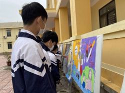Ngăn thuốc lá xâm nhập trường học