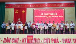 Phường Buôn Hồ tiếp nhận gần 1 tỷ đồng ủng hộ nguồn lực thực hiện giảm nghèo năm 2026