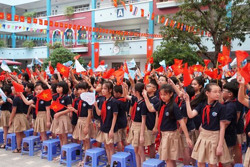 Không còn sổ hộ khẩu: Phụ huynh cần làm thủ tục gì khi đăng ký tuyển sinh đầu cấp?